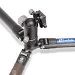Leofoto LX-324CT Tripod topplaat en scharnierhuis met hoekverstelling.