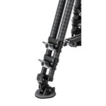 Leofoto LVC-253C Tripod detail van klemvergrendeling op de poten.