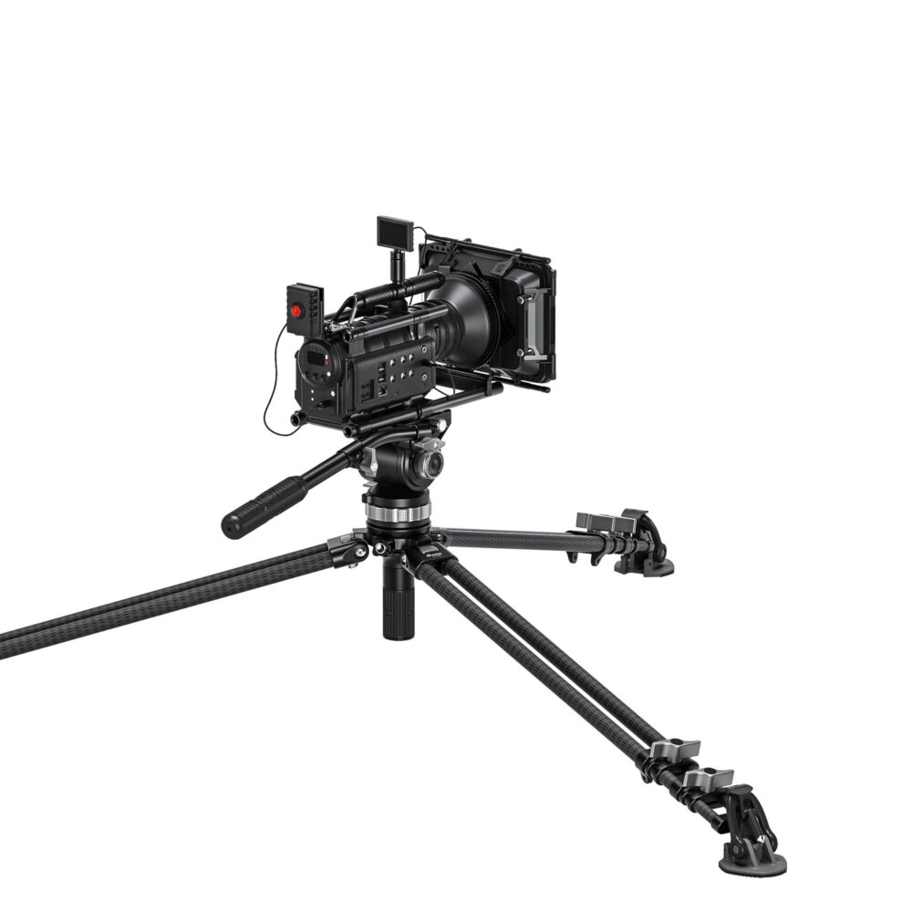 Leofoto LVC-253C Tripod lage-stand configuratie met spreider en lange panhendel.