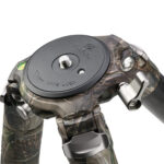 Leofoto LM-365C Tripod bovenaanzicht van platform met waterpaslibel.