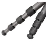 Leofoto LX-224CT Tripod carbon poten met draaivergrendelingen per segment.