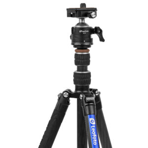 Leofoto LX-225CT Tripod close-up van EB-36 kogelkop met Arca‑Swiss klem en frictieregeling.
