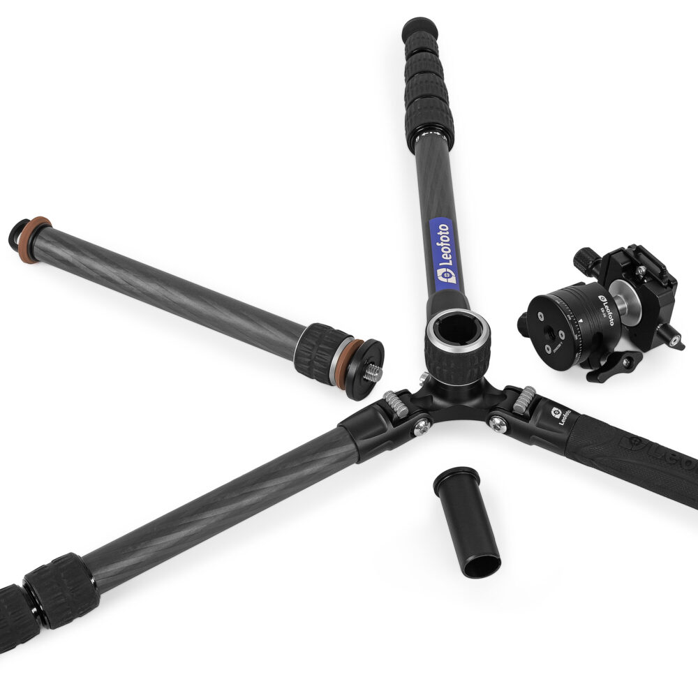 Leofoto LX-225CT Tripod bovenaanzicht van spider en kolomklem met accessoires.