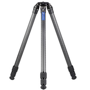 Leofoto LM-323C Tripod carbon Summit volledig opgesteld met rubber/spike-voeten.