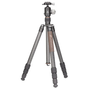 Leofoto LX-284CT Tripod volledig uitgeklapt met kogelkop XB-38 en carbon poten.