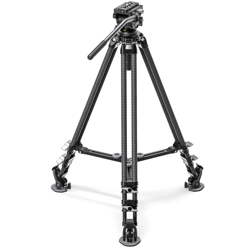 Leofoto LVC-193 Tripod carbon dubbelbuis met 75mm halfrond, vrijstaand in studio.