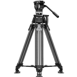 Leofoto LVF-163C + FH-10 Videostatief volledig opgesteld met carbon driepoot, spreider en FH-10 videokop.