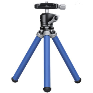 Leofoto MT-02C+LH-22 Tafelstatief blauw volledig uitgeklapt op drie poten met gemonteerde LH-22 kogelkop.