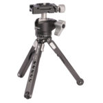 Leofoto MT-03+LH-25 Tafelstatief compact zwart aluminium tafelstatief met LH-25 balhoofd, verstelbare poten en snelkoppelingsplaat.