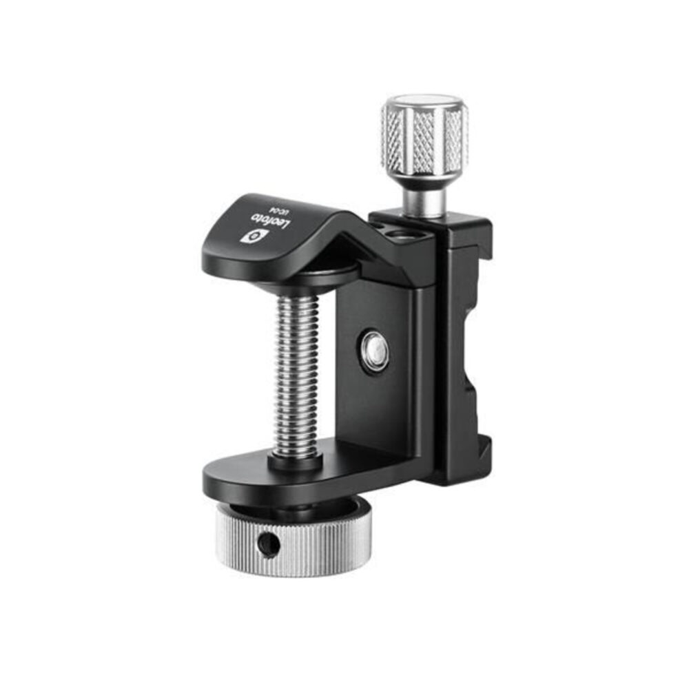 Leofoto UC-04 Buisklem Statief close-up van buisklem met Arca-Swiss aansluiting en zilverkleurige draaiknoppen.