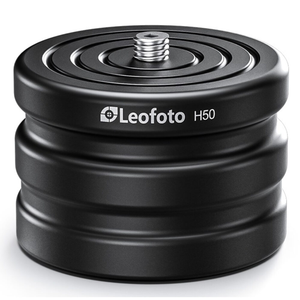 Leofoto H50 Statief Hoogteadapter product close-up met 3/8" schroef bovenop en gegraveerd Leofoto-logo.