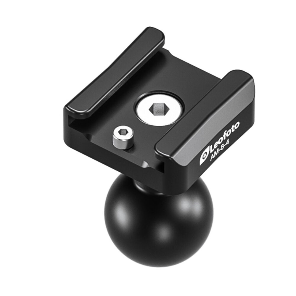 Leofoto AM-8-4 scharnierende arm close-up van cold-shoehouder op 18mm kogel voor montage in het AM-8 systeem.