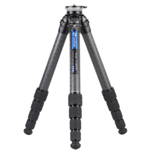 Leofoto LS-365CEX Tripod volledig uitgeklapt carbon Ranger-statief met vierdelige poten.
