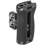 Leofoto CH-7-3 cameracage ergonomische zwarte handgreep met zijwaarts gemonteerd accessoireblok met meerdere schroefgaten.