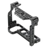 Leofoto Z6/Z7 cameracage diagonaal vooraanzicht van aluminium cage met Arca-Swiss bodemplaat en vele montagegaten.