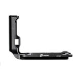 Leofoto LPC-5D MKIV L-beugel zijaanzicht van zwarte Arca-Swiss-compatibele L-bracket voor Canon EOS 5D Mark IV op witte achtergrond.