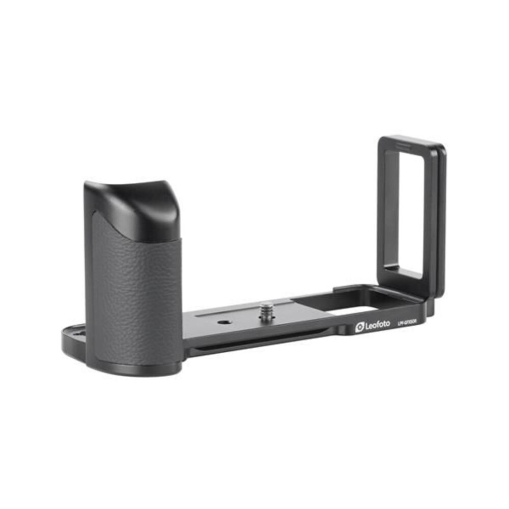 Leofoto LPF-GFX50R L-bevestiging productfoto van zwarte Arca-Swiss L-bracket met ergonomische handgreep en verticale plaat.