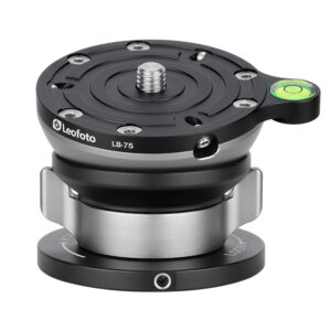 Leofoto LB-75 nivelleerinrichting vooraanzicht van 75mm leveling base met 3/8-inch schroef en groene waterpaslibel op de topplaat.