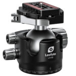 Leofoto LH-55LR statiefkogelkop vooraanzicht met LR-70 snelklem, grote kogel en geribbelde draaiknoppen.