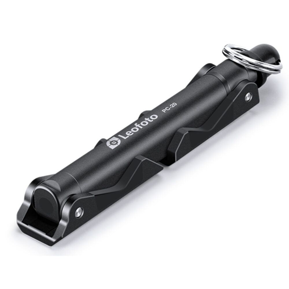 Leofoto PC-20 smartphonehouder zwart opgevouwen met Arca-Swiss-voet en 1/4"-schroef met ring aan het uiteinde.
