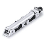 Leofoto PC-20 smartphonehouder zilver compact opgevouwen met Arca-Swiss-voet en 1/4"-schroef met ring aan het uiteinde.