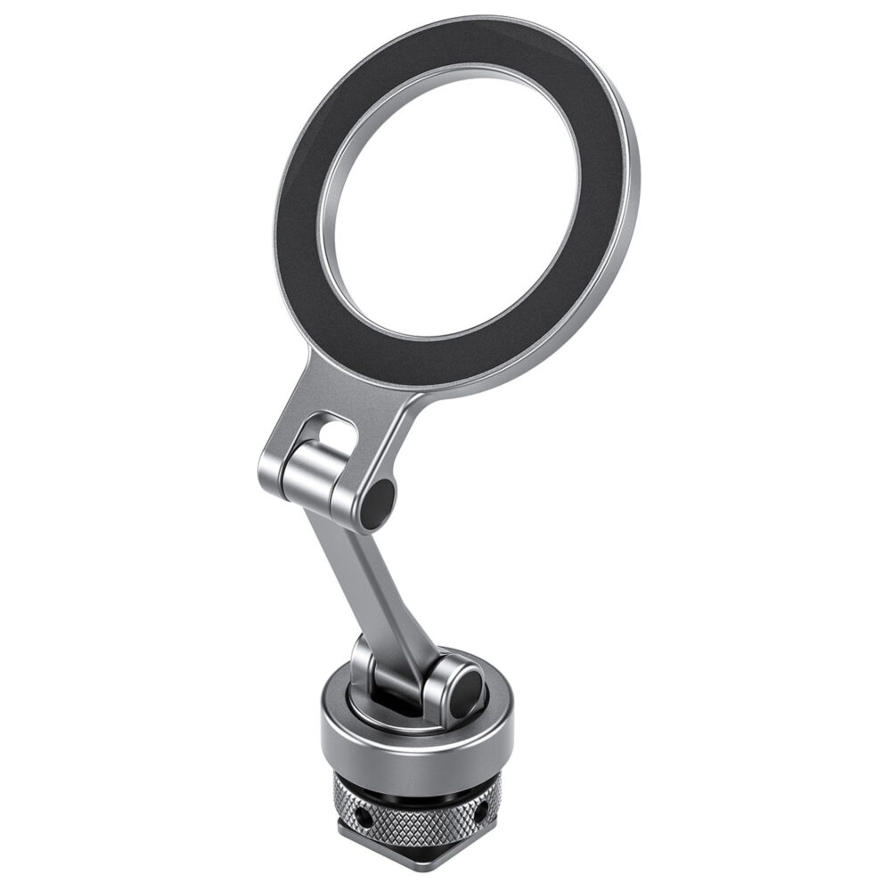 Leofoto PM-03 houder schuin vooraanzicht van zilveren magnetische ringhouder op cold-shoe-adapter.