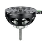 Leofoto YB-100SP nivelleerinrichting zijaanzicht met opengewerkte 100mm videohalfschaal, lange centreerschroef en geïntegreerde waterpas.