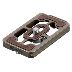 Leofoto NP-65T Snelkoppelingsplaat bronze bovenaanzicht met antislip inlays en 1/4-inch schroef