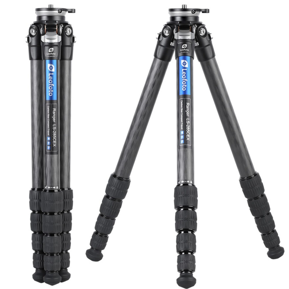 Leofoto LS-285CEX Tripod volledig uitgeklapt carbon Ranger-statief met vierdelige poten.