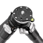 Leofoto LS-223CEX Tripod close-up nivelleerbasis met waterpas en 3/8-inch schroefdraad.