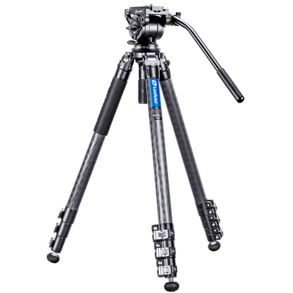 Leofoto LVM-324C Tripod uitgeklapt statief met videoneiger en bedienarm in volledige opstelling