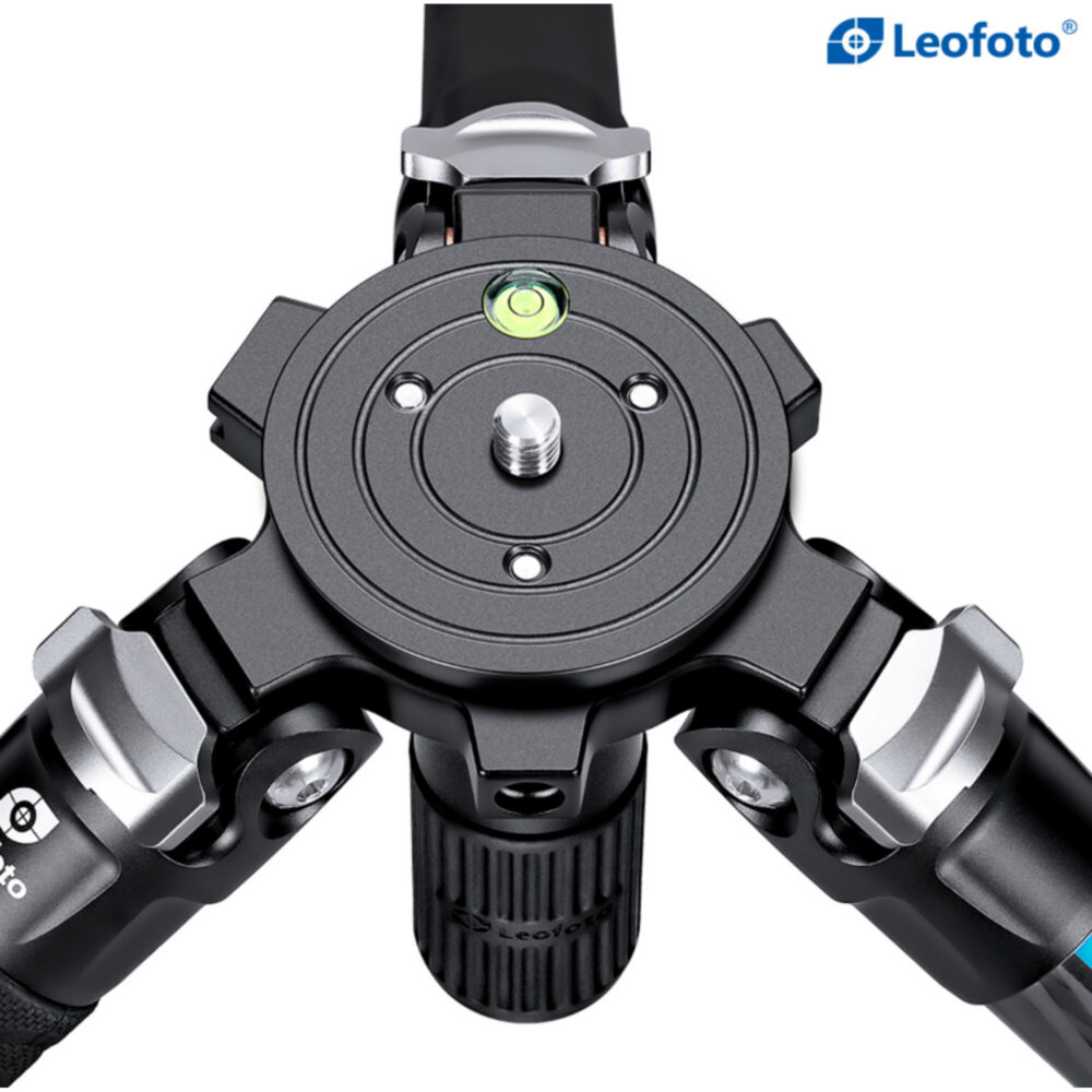 Leofoto LVM-324C Tripod bovenaanzicht van halbschaal/nivelleerbasis met waterpas