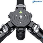 Leofoto LVM-324C Tripod bovenaanzicht van halbschaal/nivelleerbasis met waterpas