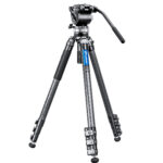 Leofoto LVM-324C Tripod uitgeklapt statief met BV-15 videokop en bedienarm in volledige opstelling