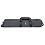 Leofoto LQ-365C + LH-47 Tripod grijze transporttas met draaghandvat en verstelbare schouderriem.