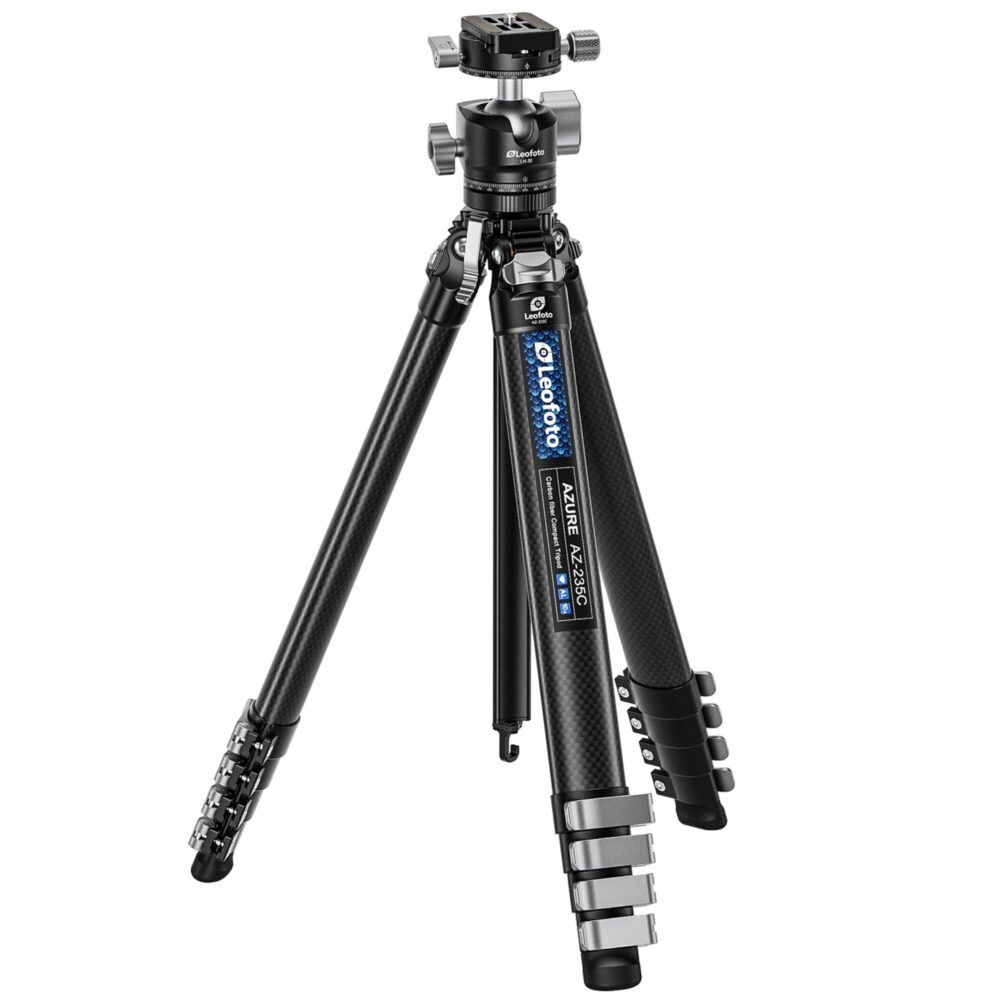 Leofoto AZ-235C Tripod zijaanzicht met Y-vormige middensluis en ovale carbon poten