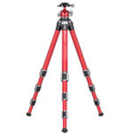 Leofoto LA-284C Tripod volledig opgesteld met LH-30 balhoofd in Athena rood