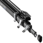 Leofoto AZ-204C Tripod detail van Arca-Swiss snelklem en vergrendelknop
