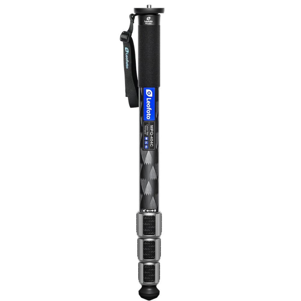 Leofoto MPQ-404C Monopod volledig aanzicht met carbon secties en polsriem