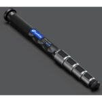 Leofoto MPQ-405C Monopod schuin aanzicht met gripgedeelte en draaglus