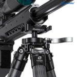 Leofoto ST-324CL Carbon Statief detail van LSC-50 Arca/Picatinny klem met snelspanhefboom