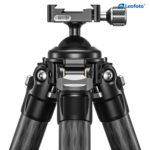 Leofoto SK-324CL Tripod vooraanzicht van statiefkruin met nivelleerkogel en klem