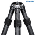 Leofoto SO-282C Geweerstatief detail van statiefkruin en twist-lock pootvergrendelingen