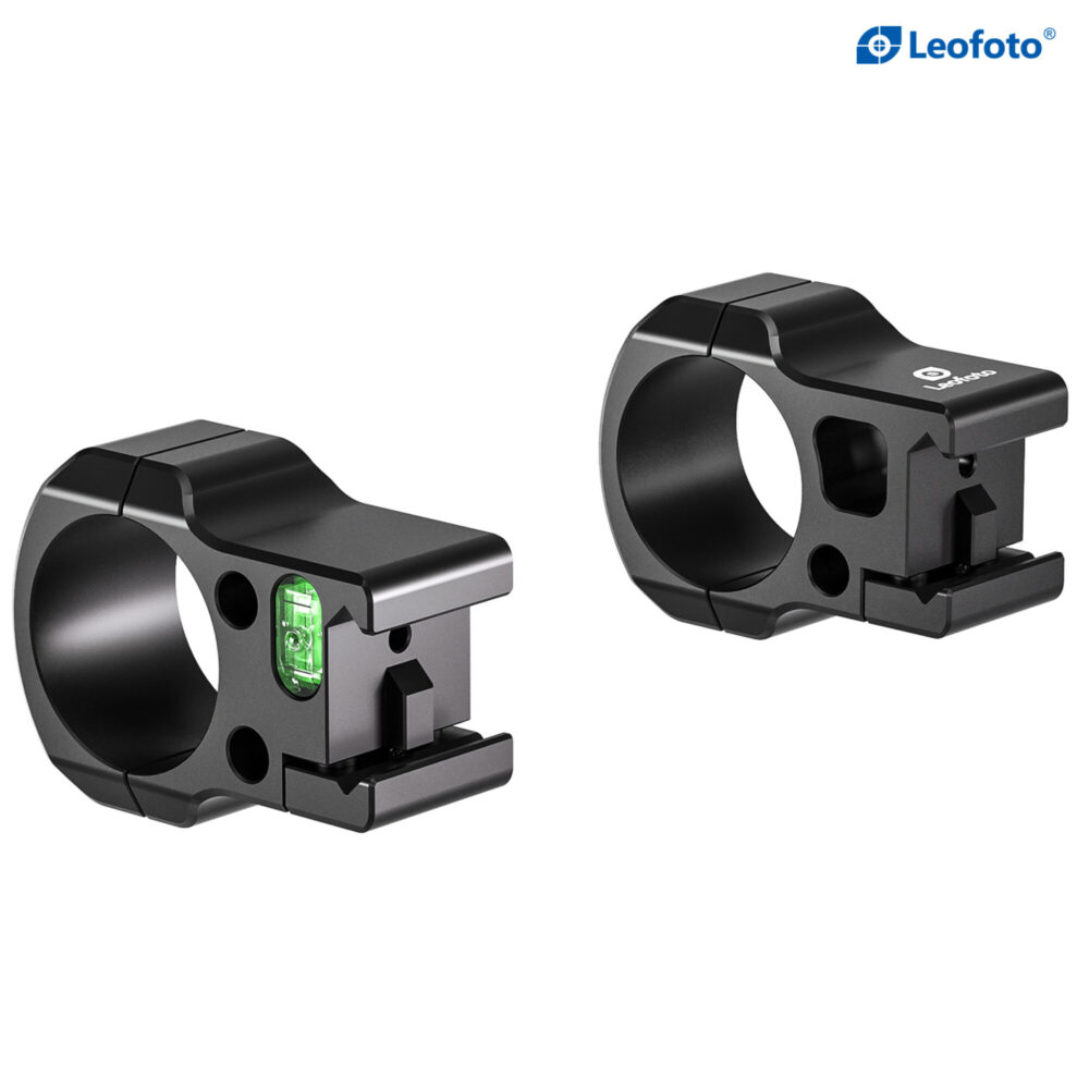 Leofoto SR-3032 Montageringen setfoto van twee ringen met waterpas en ringklemmen