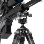 Leofoto-SA-364C-Carbon-tripod-and-rifle-mount-MA-40-4 Leofoto SA-364C Tripod langwapen gemonteerd op MA-40 op statief als stabiele steun