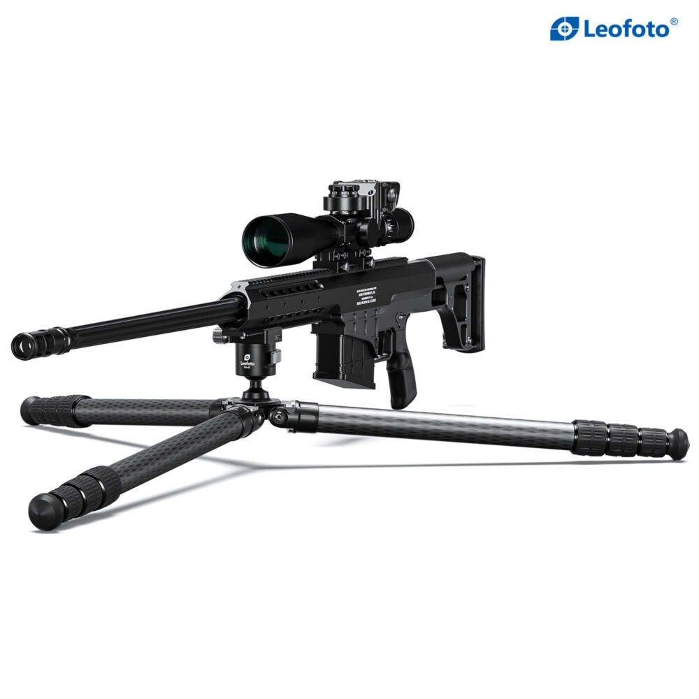 Leofoto SA-364C Tripod praktijkvoorbeeld van langwapen in schietopstelling met bipod