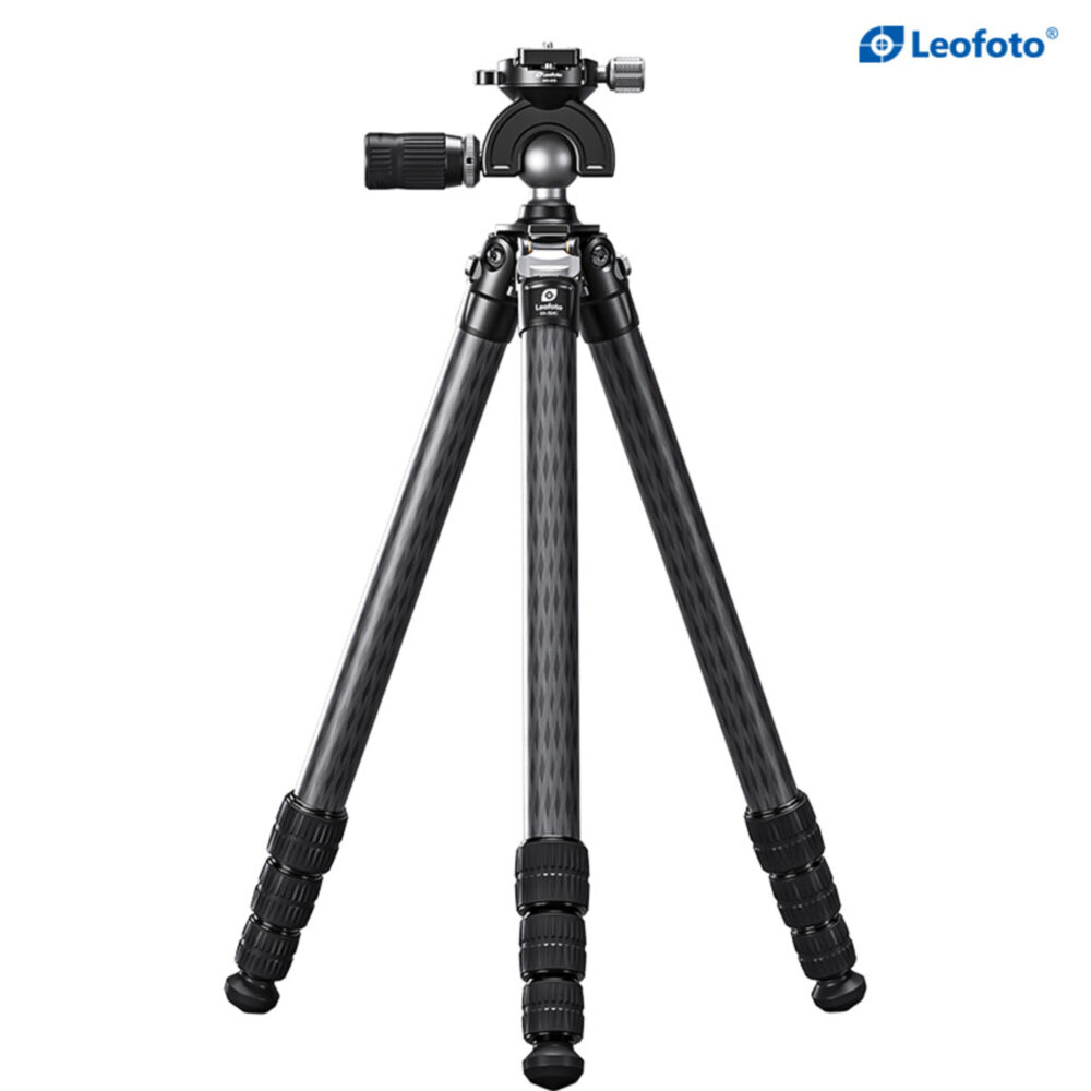Leofoto SA-324C Tripod volledig uitgeklapt statief met brede stand van de poten