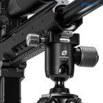 Leofoto SA-324C tripod geweer gemonteerd op MG-40 kop, detailopname van de klem
