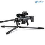 Leofoto SA-324CL Carbon Tripod low-profile opstelling met geweer op statief en gespreide poten