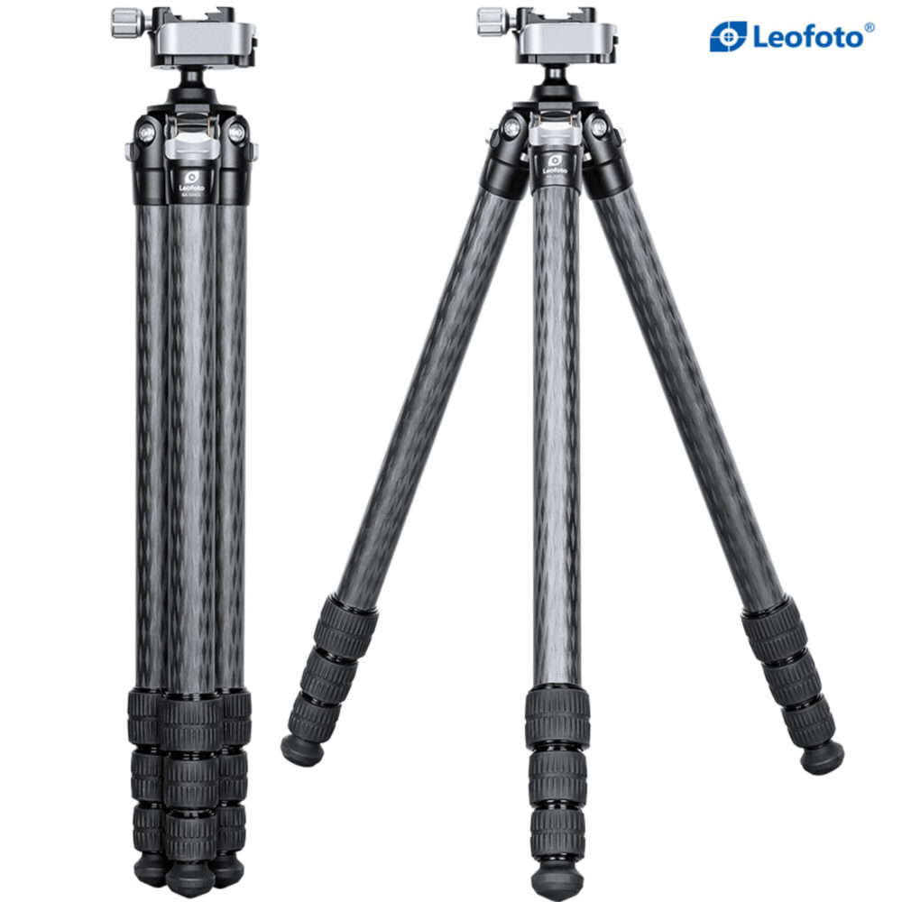 Leofoto SA-324CL Carbon Tripod ingeklapt statief naast uitgeklapte positie, productoverzicht